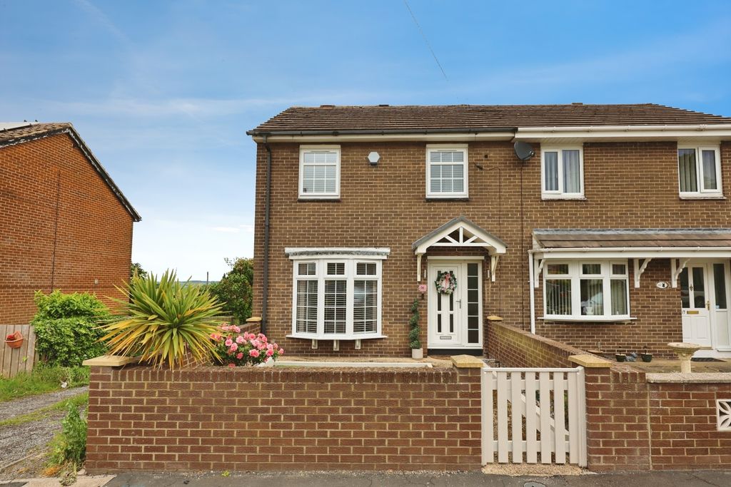 Property photo 1 of 12 Pbox-Img.Jpg