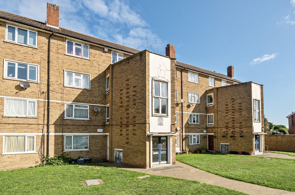 Property photo 1 of 14 1334892-32-6891c7...