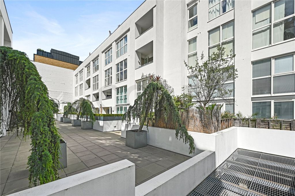 Property photo 1 of 12 Picture No. 13