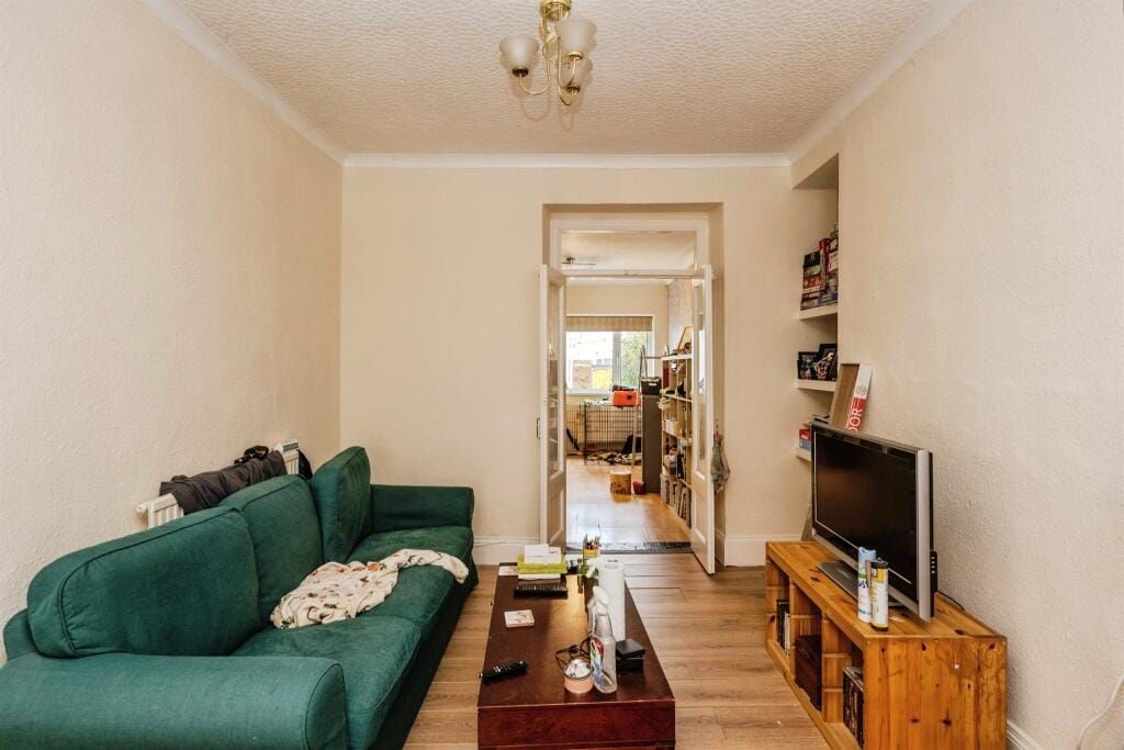Property photo 2 of 16