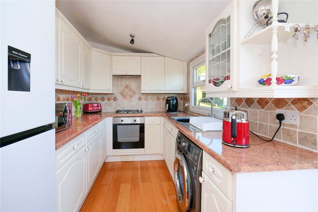 Property photo 3 of 14 Picture No. 08