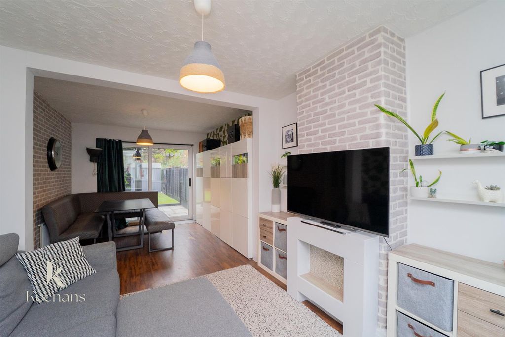 Property photo 3 of 24 2.Jpg