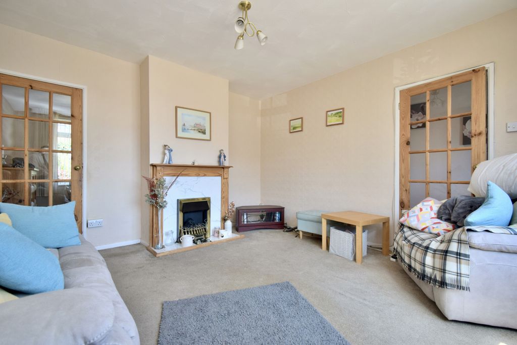 Property photo 2 of 12 Gallery