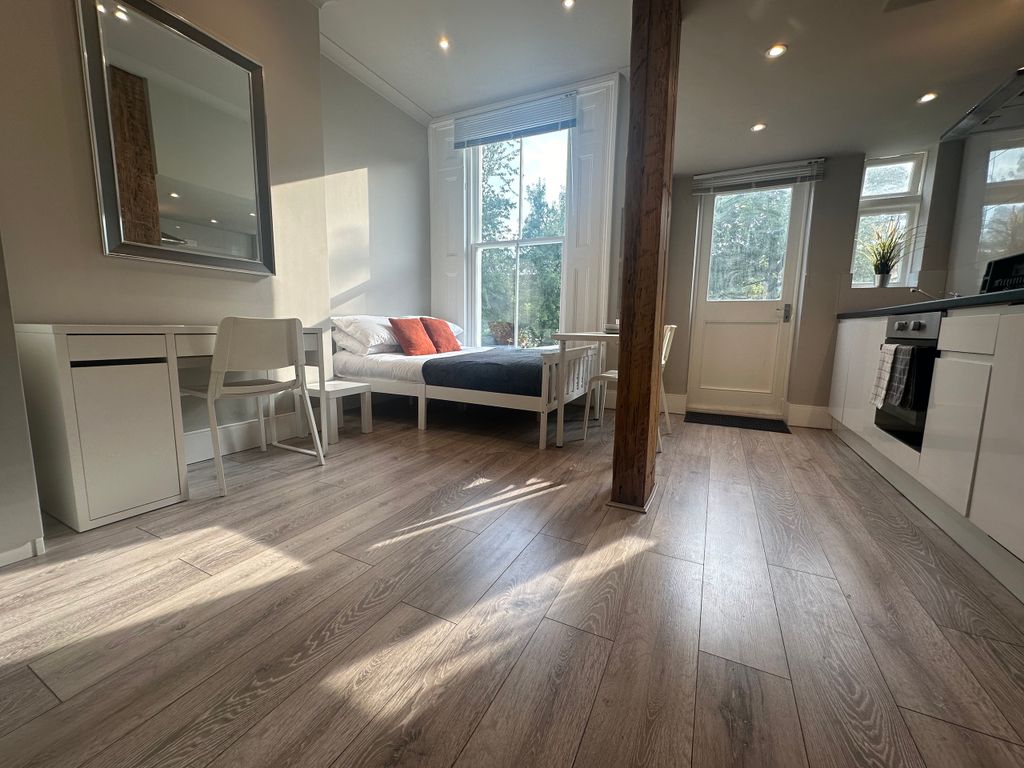 Property photo 2 of 6 Img_2312