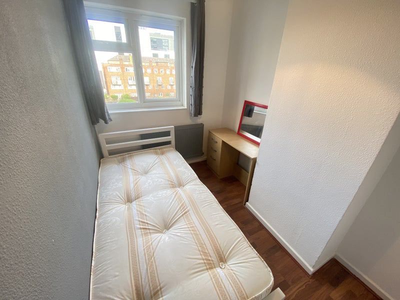 Property photo 3 of 11 Photo 2