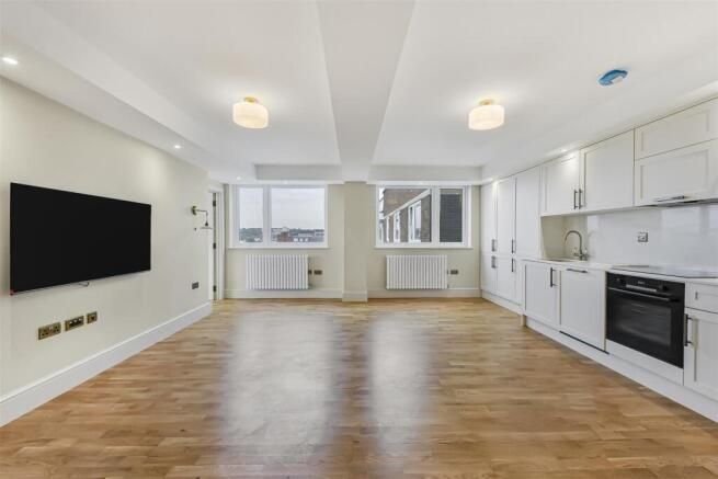 Property photo 1 of 7 Reception Room And Kitchen