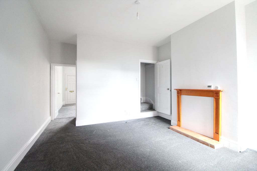 Property photo 3 of 10 Img_7848