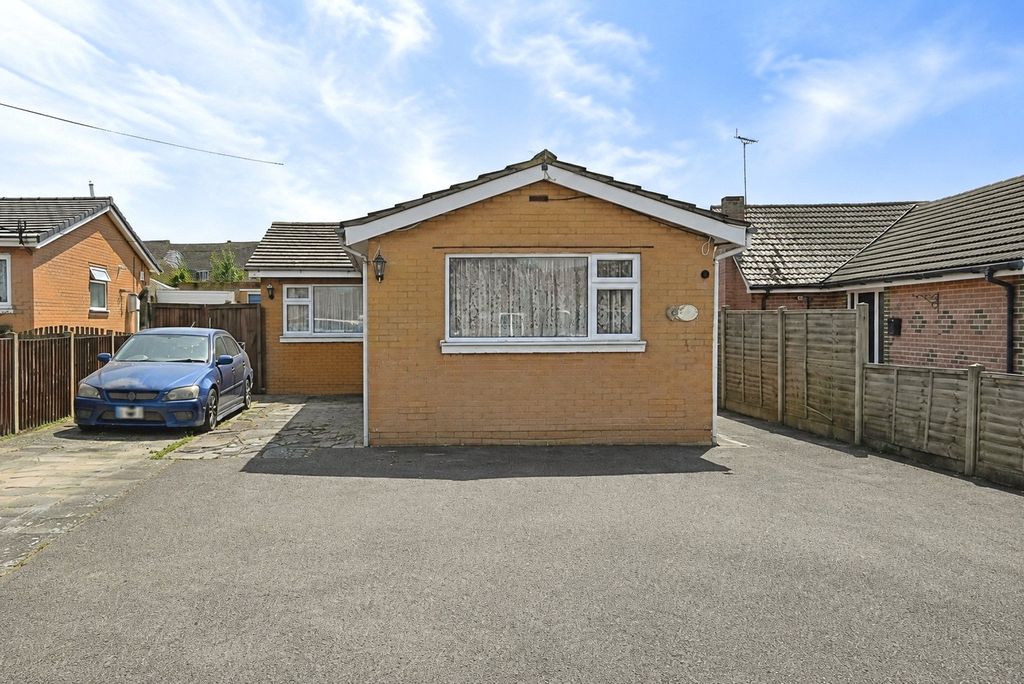 Property photo 1 of 12 Picture No. 14