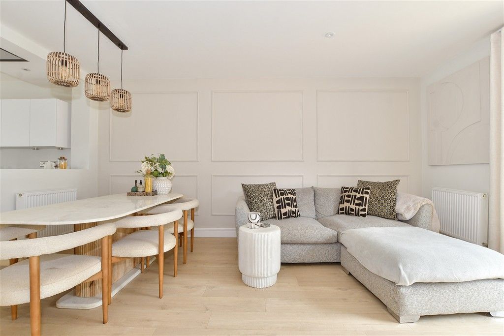 Property photo 1 of 10 Internal Lifestyle Photograph