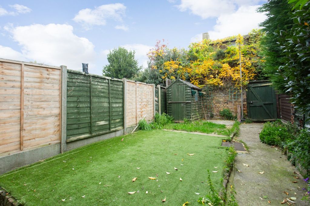 Property photo 2 of 11 Picture 2