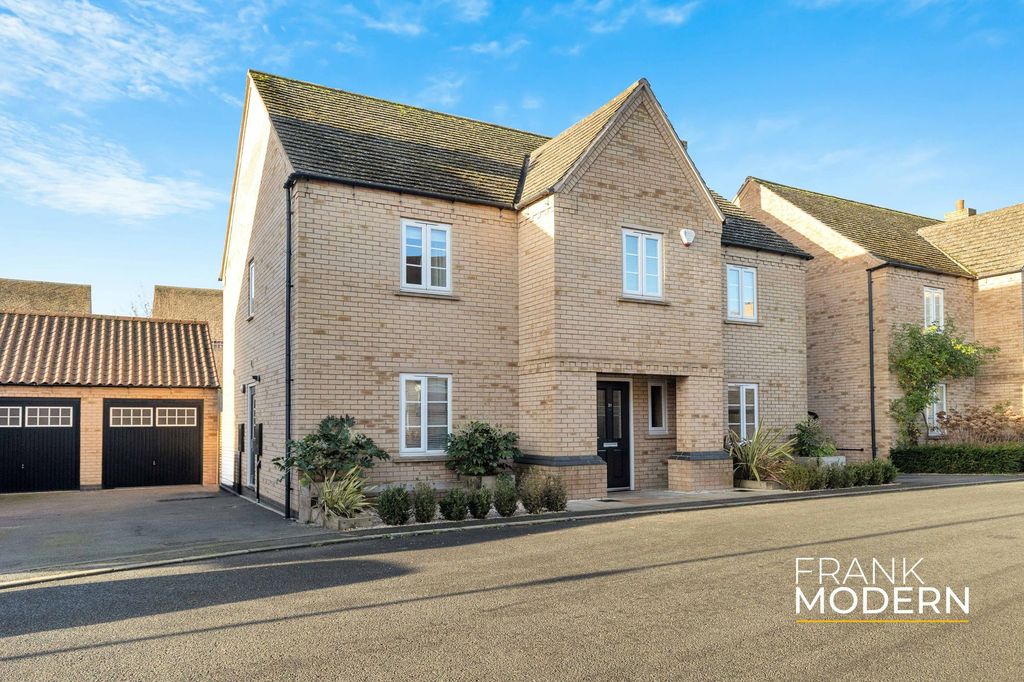 Property photo 1 of 48 Front