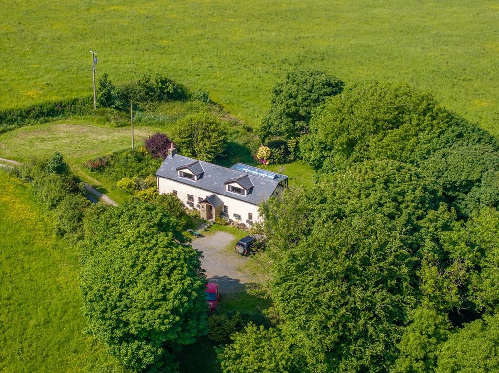 Property photo 1 of 49