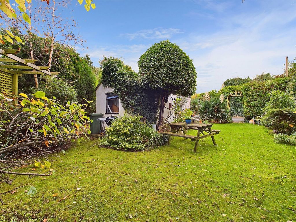 Property photo 3 of 19 Picture No. 34