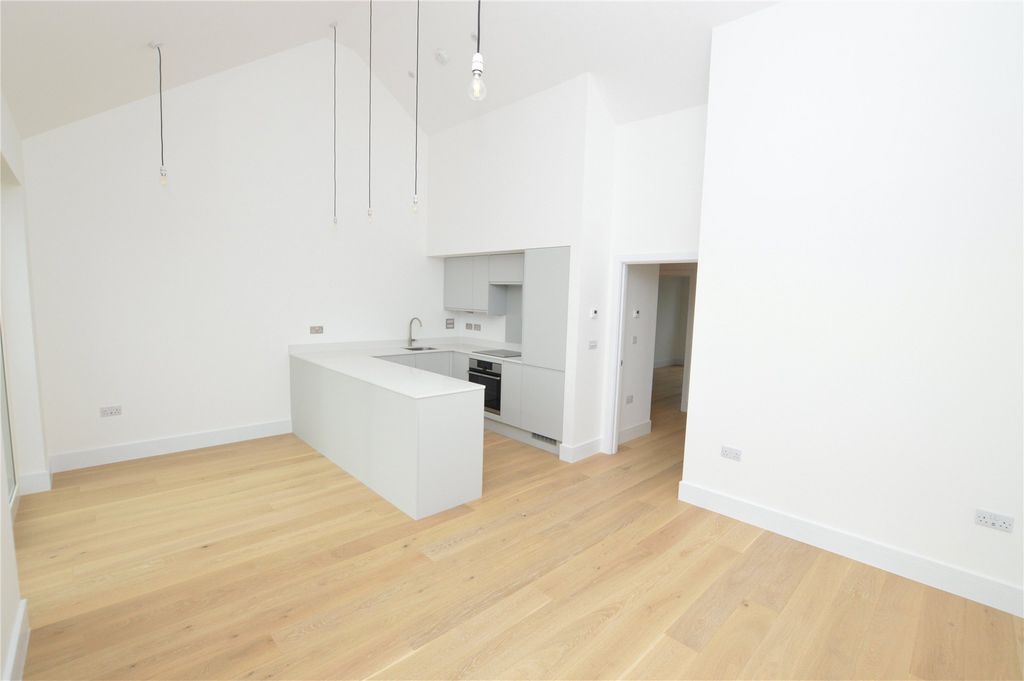 Property photo 1 of 6 Picture No. 07