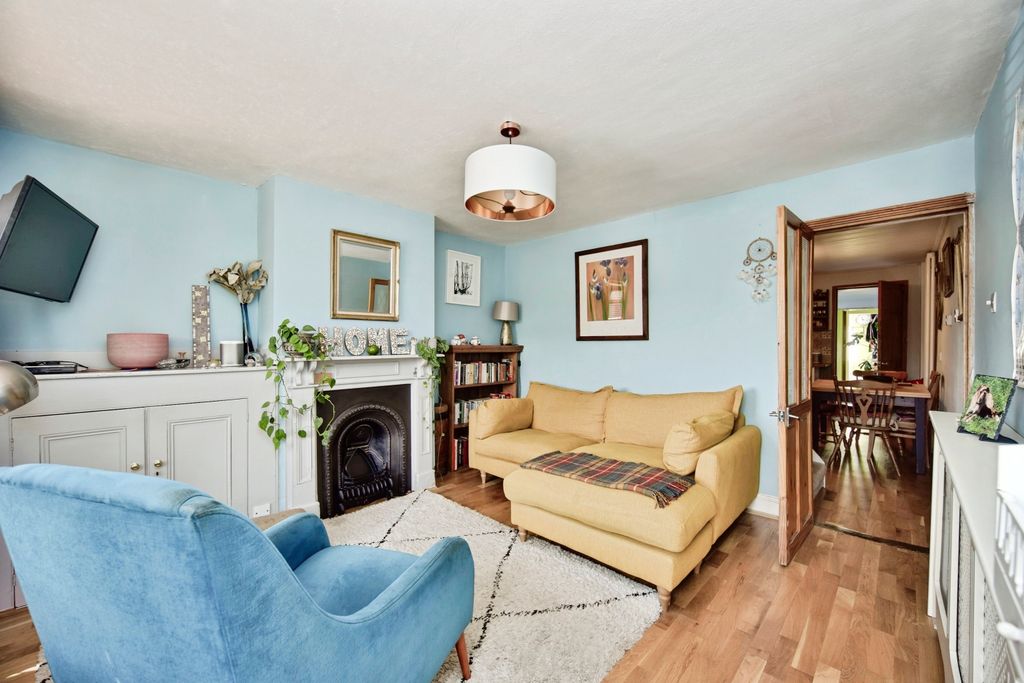 Property photo 3 of 15