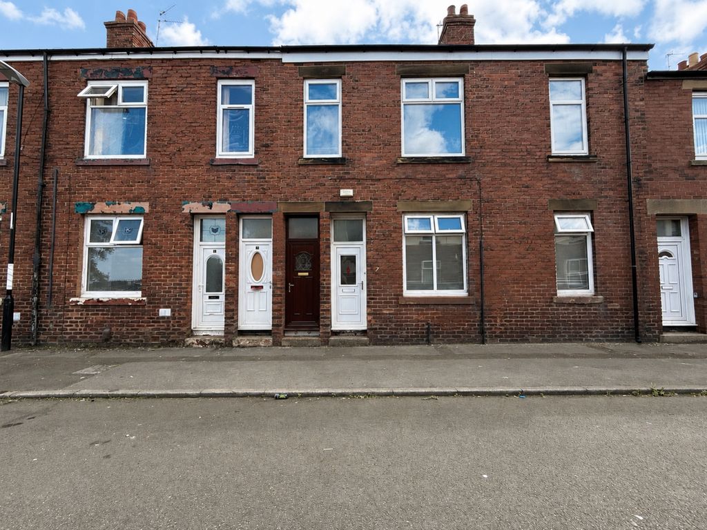 Property photo 1 of 9 Aa79B04A-Fc8A-433B-9458-F8Fba6259D30