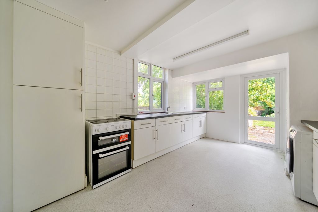 Property photo 3 of 19 1478692-15-6A2Fd4...