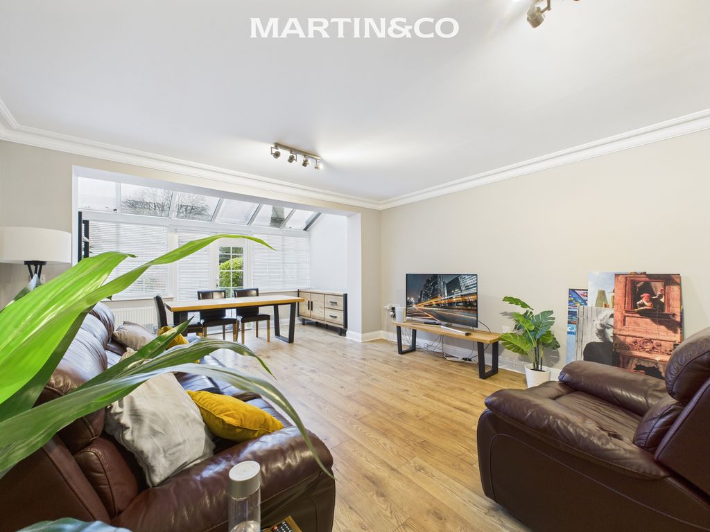 Property photo 2 of 29