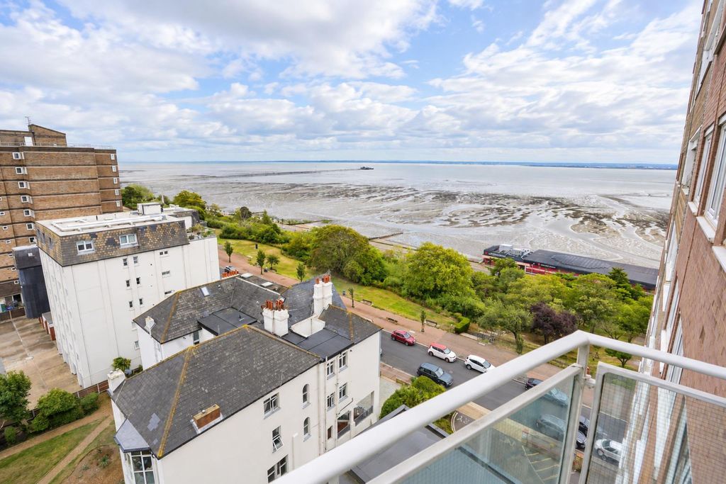 Property photo 1 of 11 51 View Balcony.Png