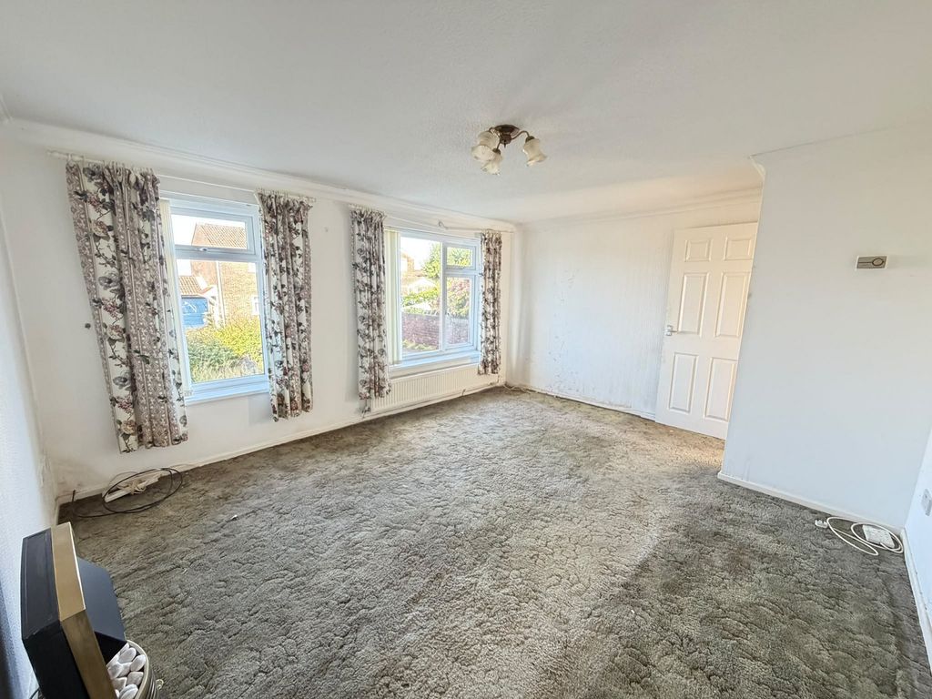 Property photo 2 of 17 Not Specified