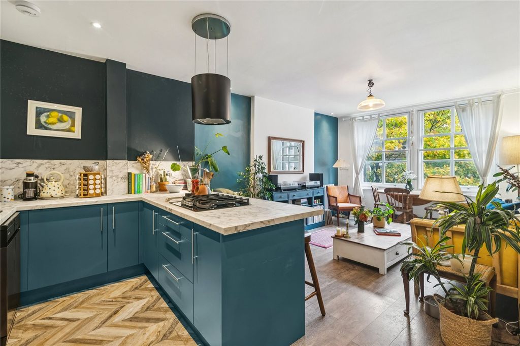 Property photo 1 of 15 Picture No. 09