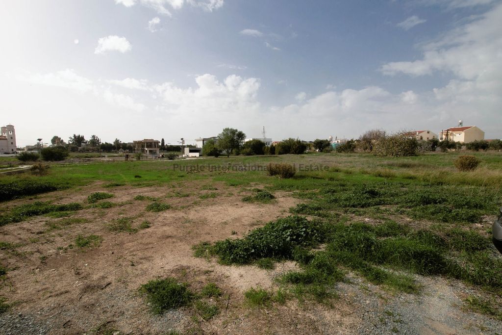 Property photo 3 of 6