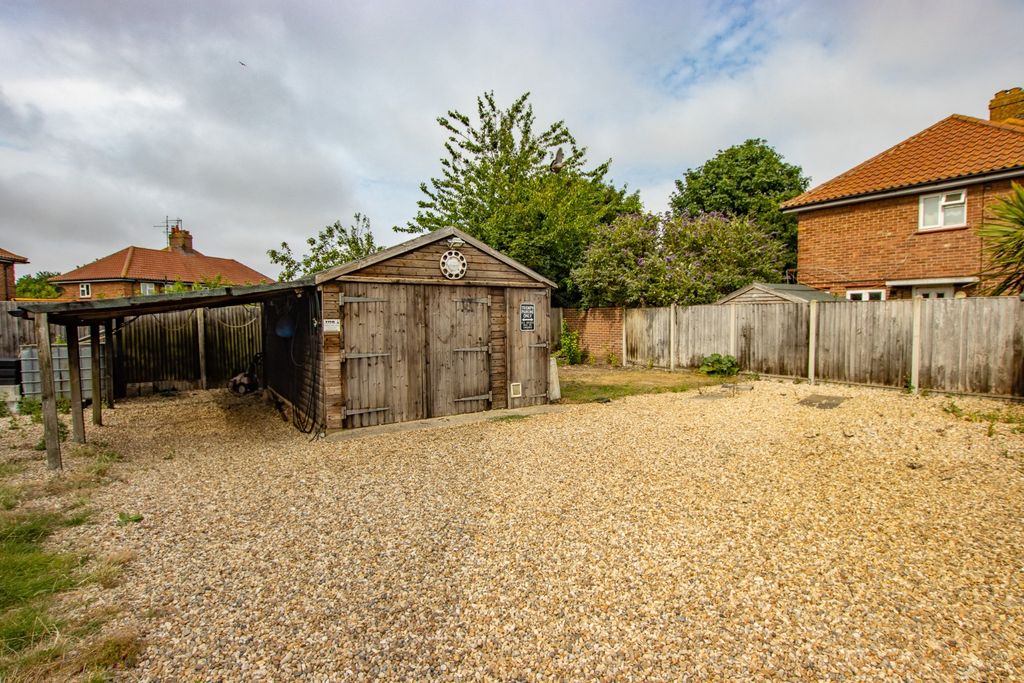Property photo 2 of 13 4323724