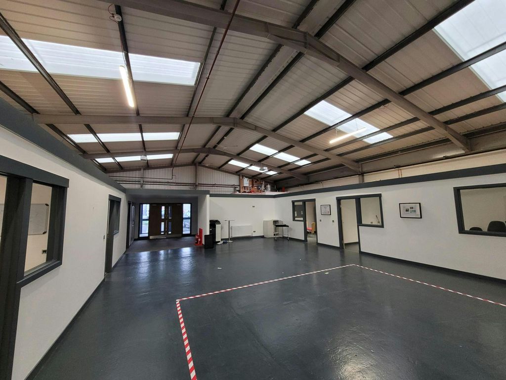 Property photo 3 of 8 Image 3