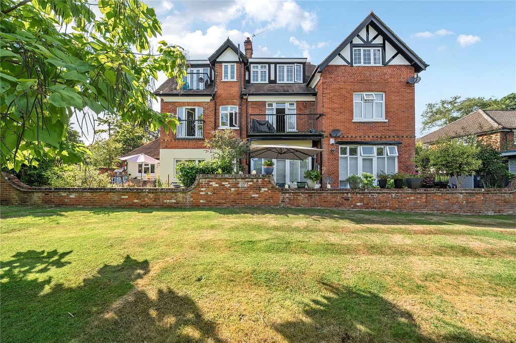 Property photo 1 of 22 Picture No. 18