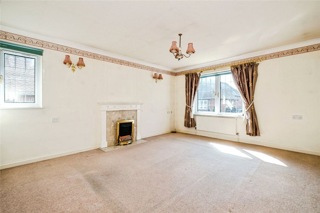Property photo 3 of 11 Picture No. 13