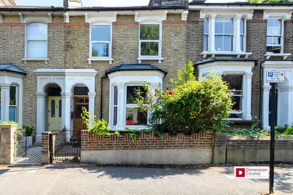 Property photo 1 of 34