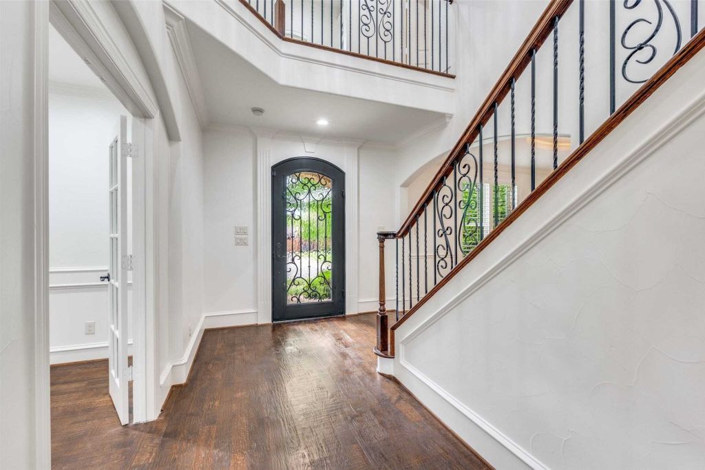 Property photo 3 of 17 <Alttext/>