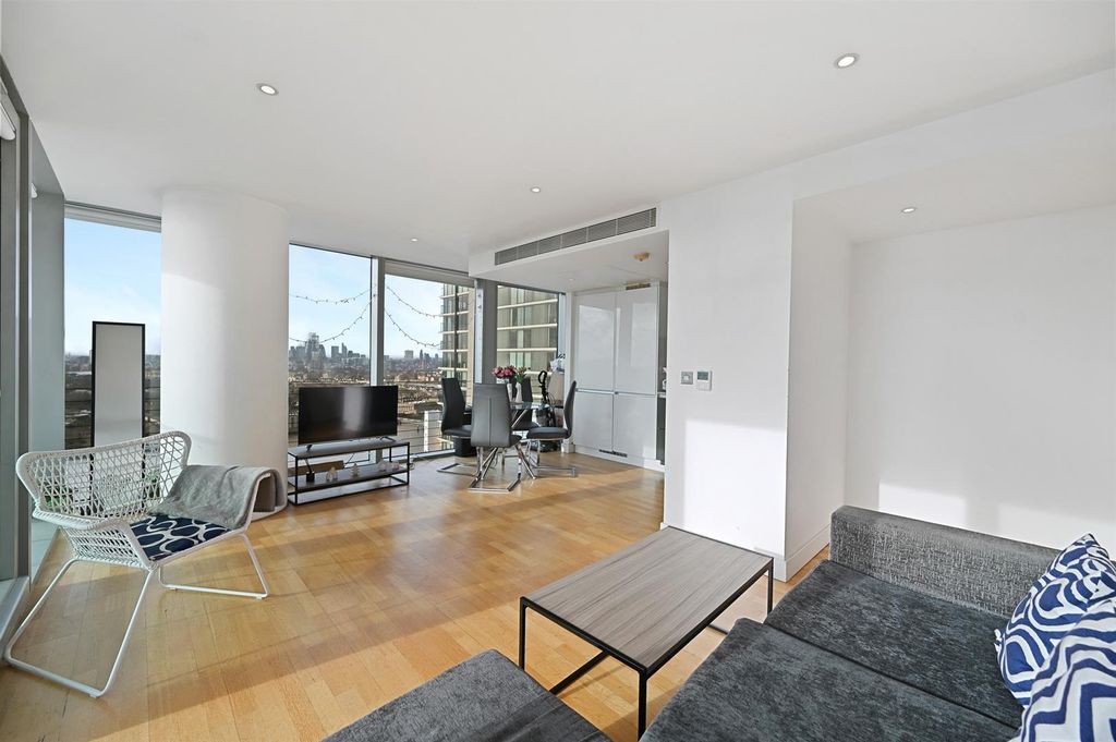Property photo 2 of 14 Rcjubiter- Flat 2606 24 Marsh Wall-Reception 12 (1