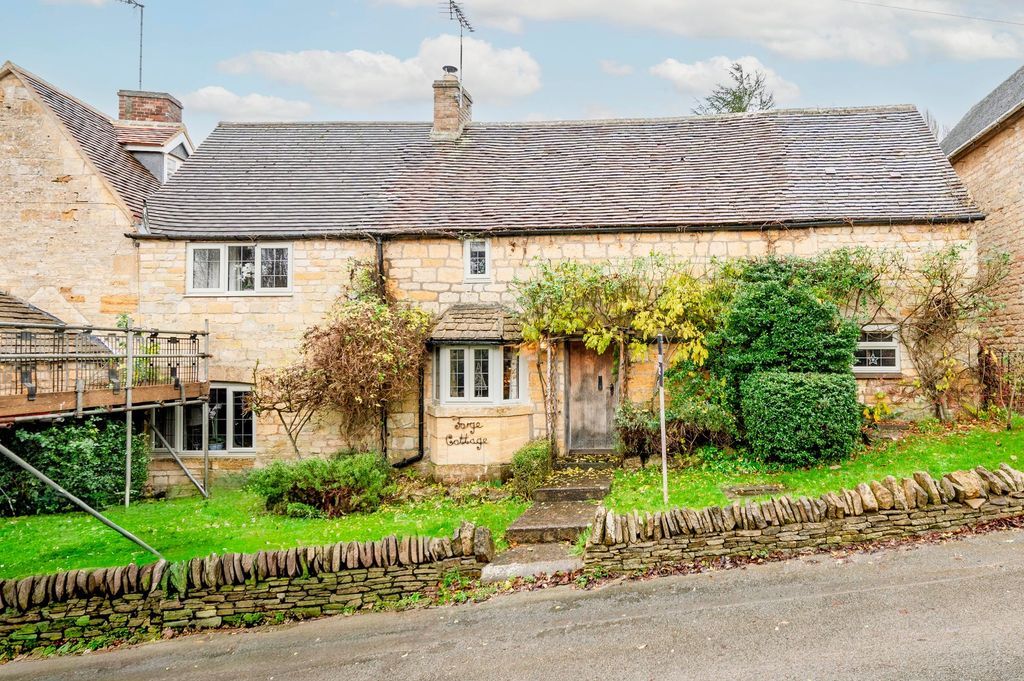 Aston Magna Moreton In Marsh GL56 3 Bed Terraced House For Sale 