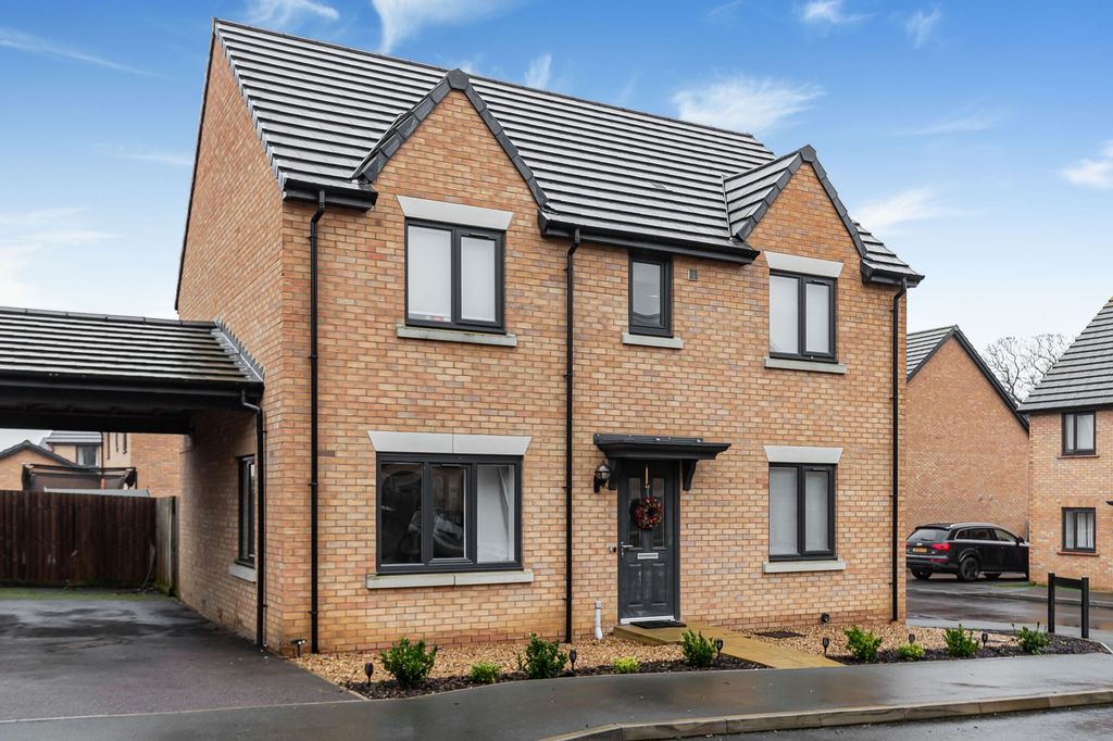 Property photo 1 of 24