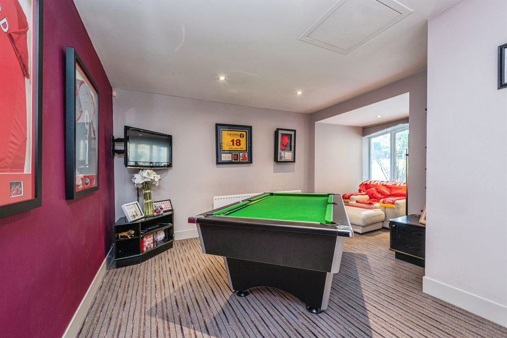 Additional image 4 of 4 bed detached house for saleDingley Road, Huddersfield HD3