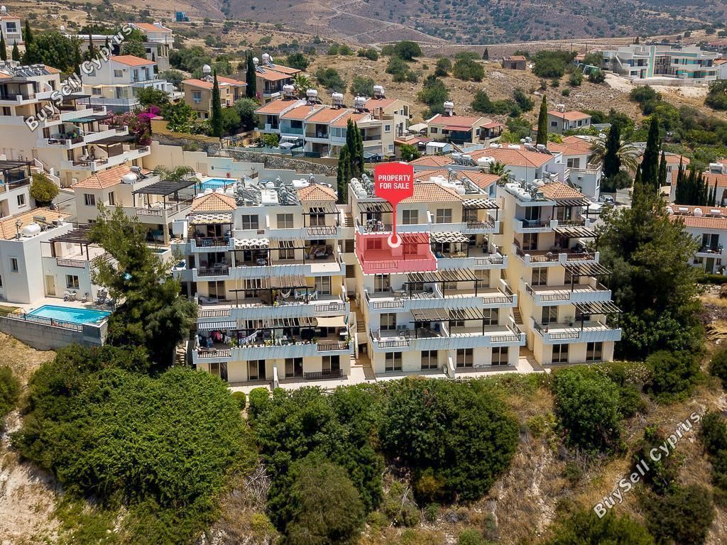 Property photo 1 of 25