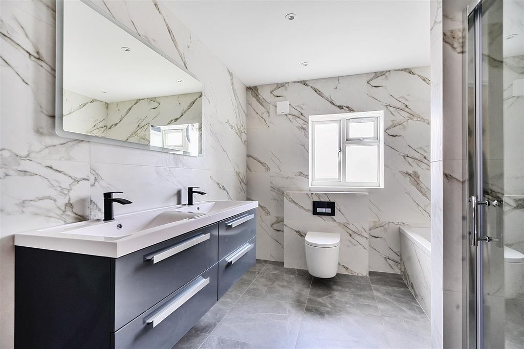 Property photo 3 of 23 1280636 (13).Jpg