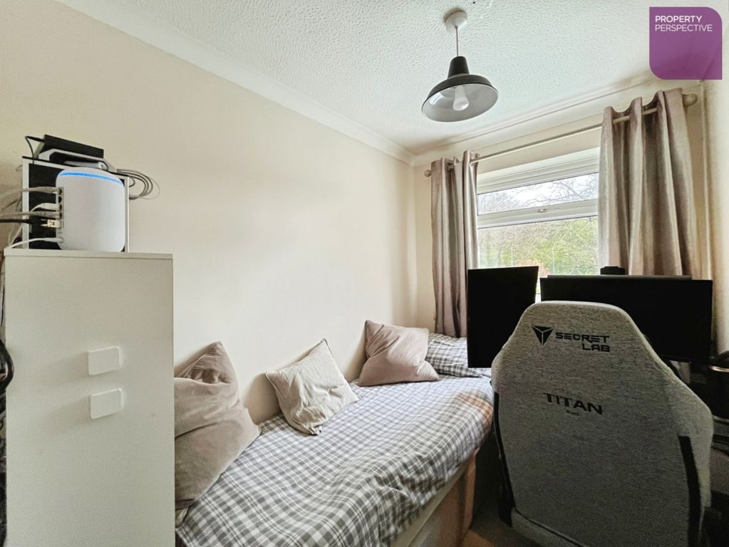 Property photo 3 of 14 Bedroom