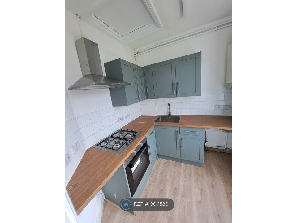 Property photo 1 of 4