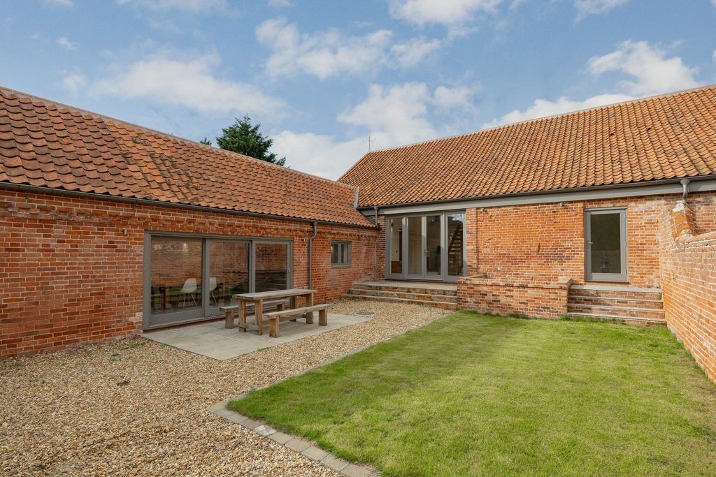 Property photo 1 of 21 Picture No. 62