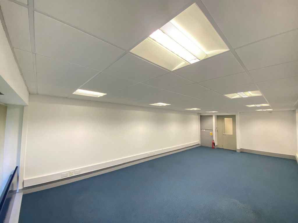 Property photo 3 of 6 Picture3.Jpg