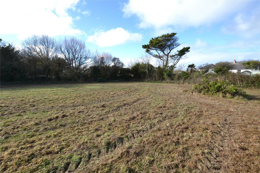 Property photo 2 of 4 Picture No. 04