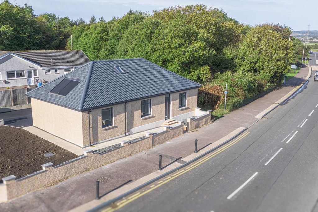 Property photo 1 of 34