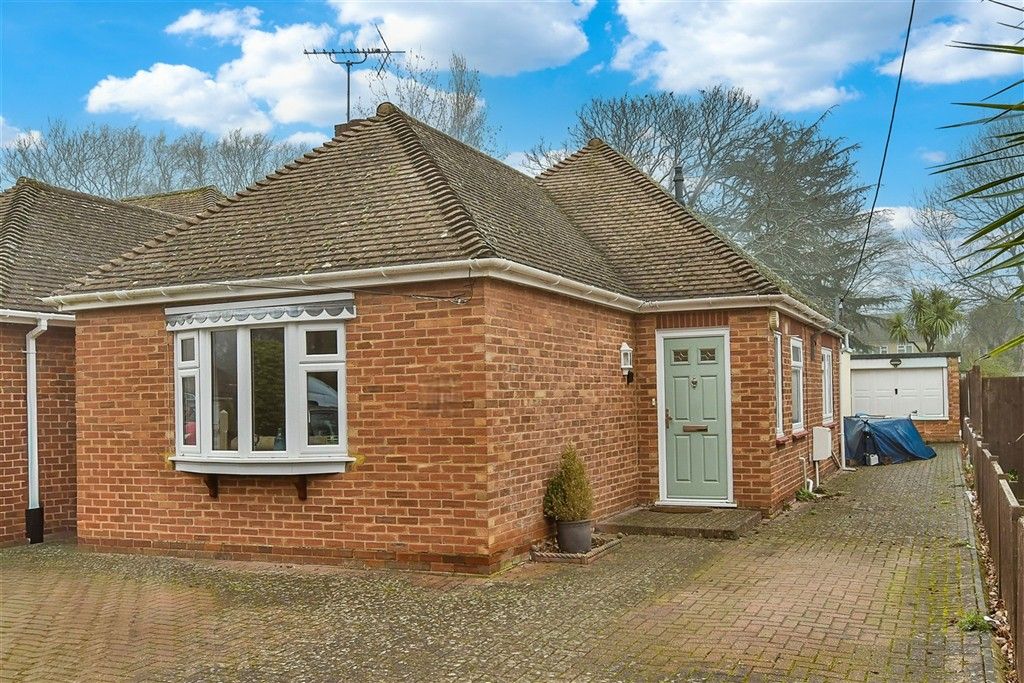 Property photo 2 of 10 External (Web)