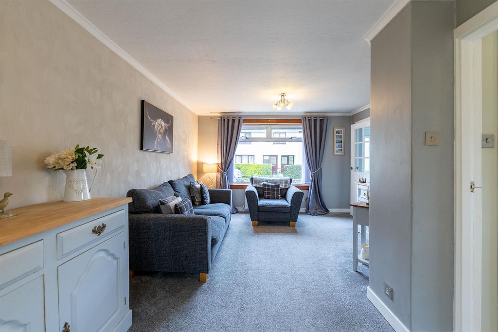 Property photo 2 of 22 5(1).Jpg