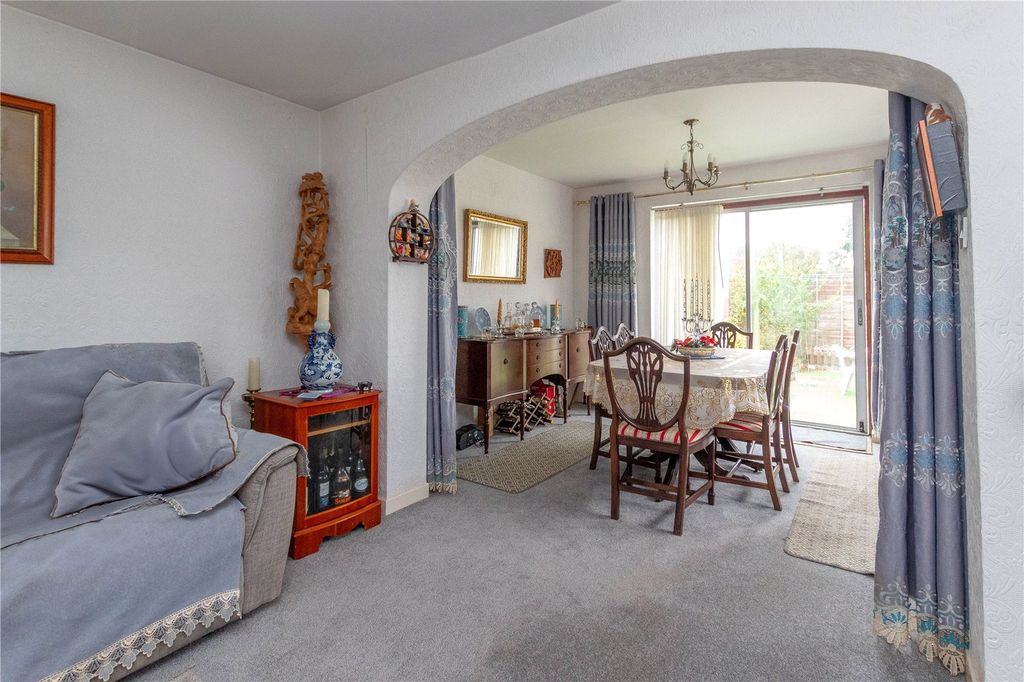 Property photo 3 of 15 Picture No. 25