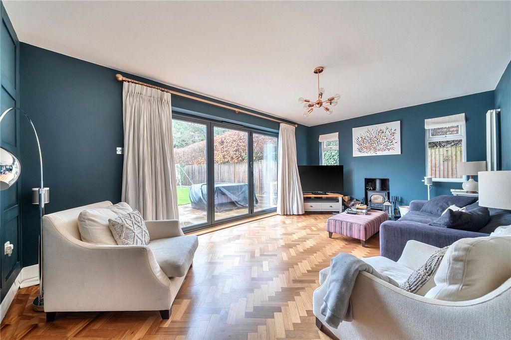 Property photo 3 of 17 Picture No. 06