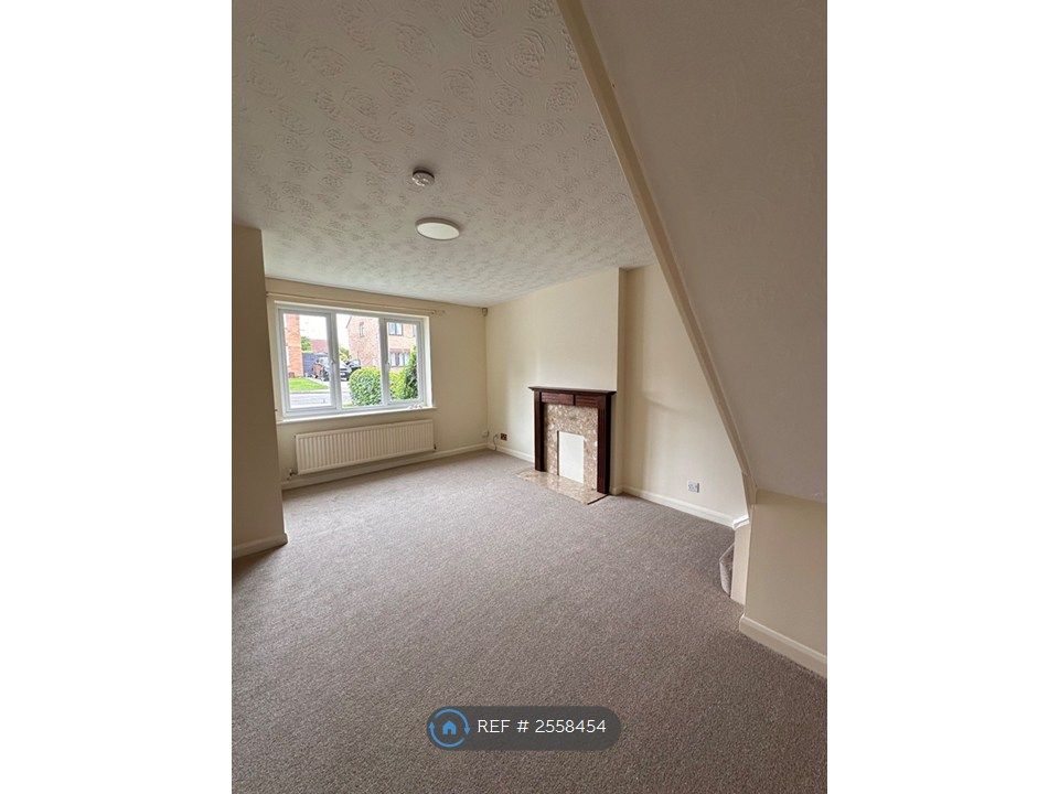 Property photo 3 of 8