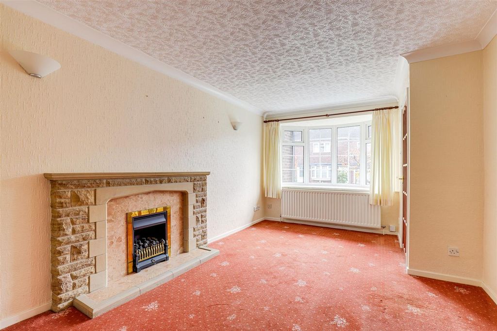 Property photo 3 of 21